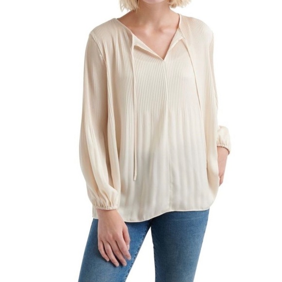 Lucky brand top - Picture 1 of 7